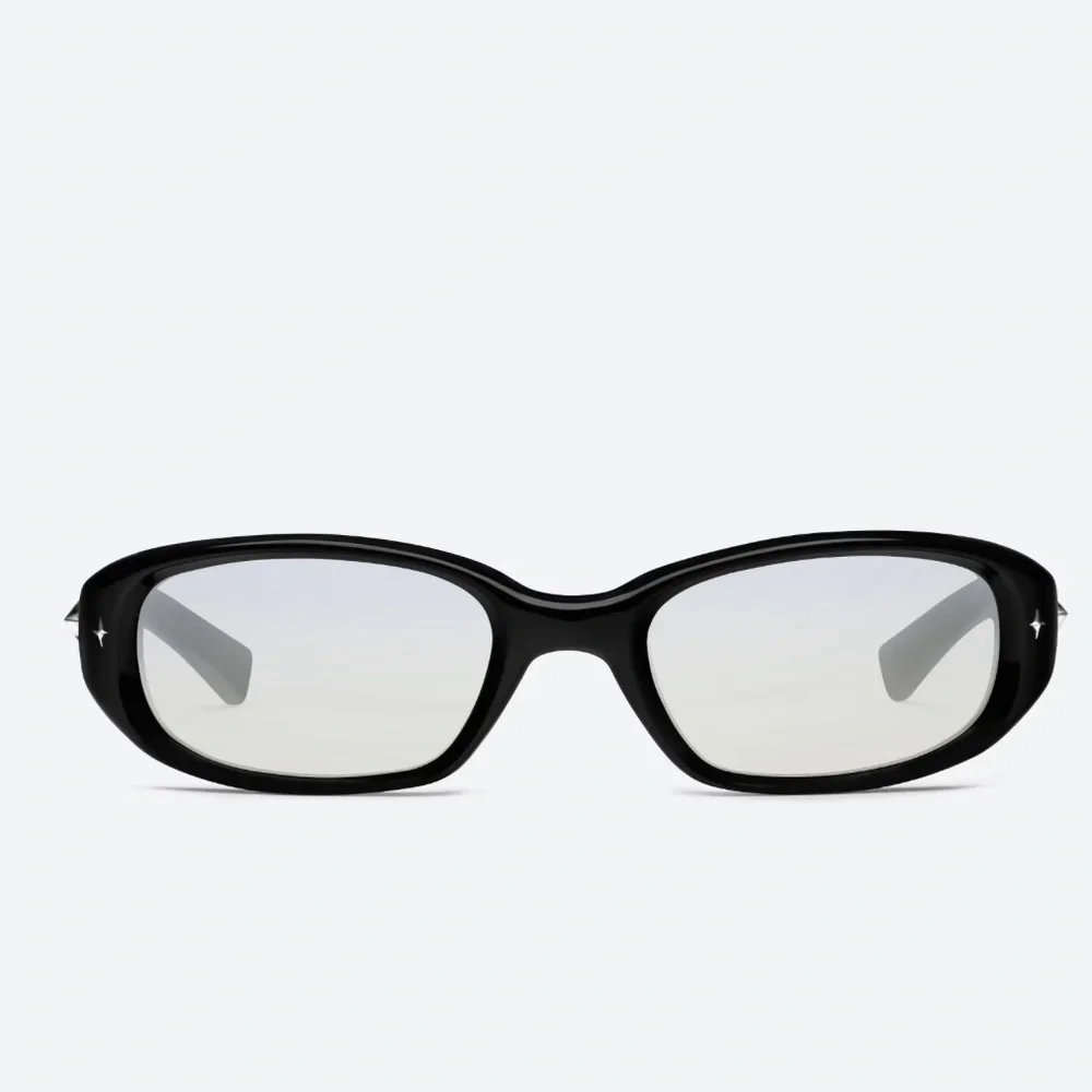 Gentle Monster Eyeglasses - Picture 3 of 5